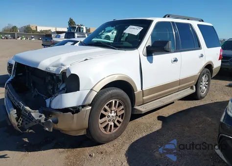 2013 Ford Expedition Xlt z USA, uszkodzony, nr VIN 1FMJU1J51DEF51938